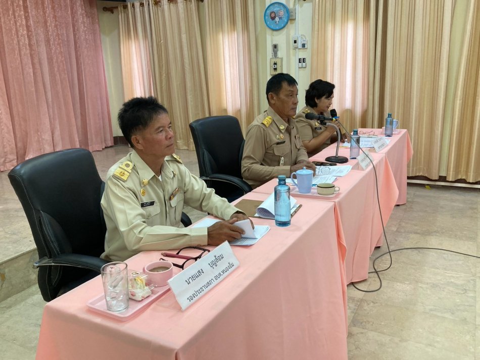 การประชุมสภาองค์การบริหารส่วนตำบลหนองอ้ม สมัยสามัญ สมัยที่ 3/2569 ครั้งที่ 2