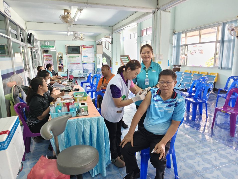 โครงการฉีดวัคซีนป้องกันไข้หวัดใหญ่ 